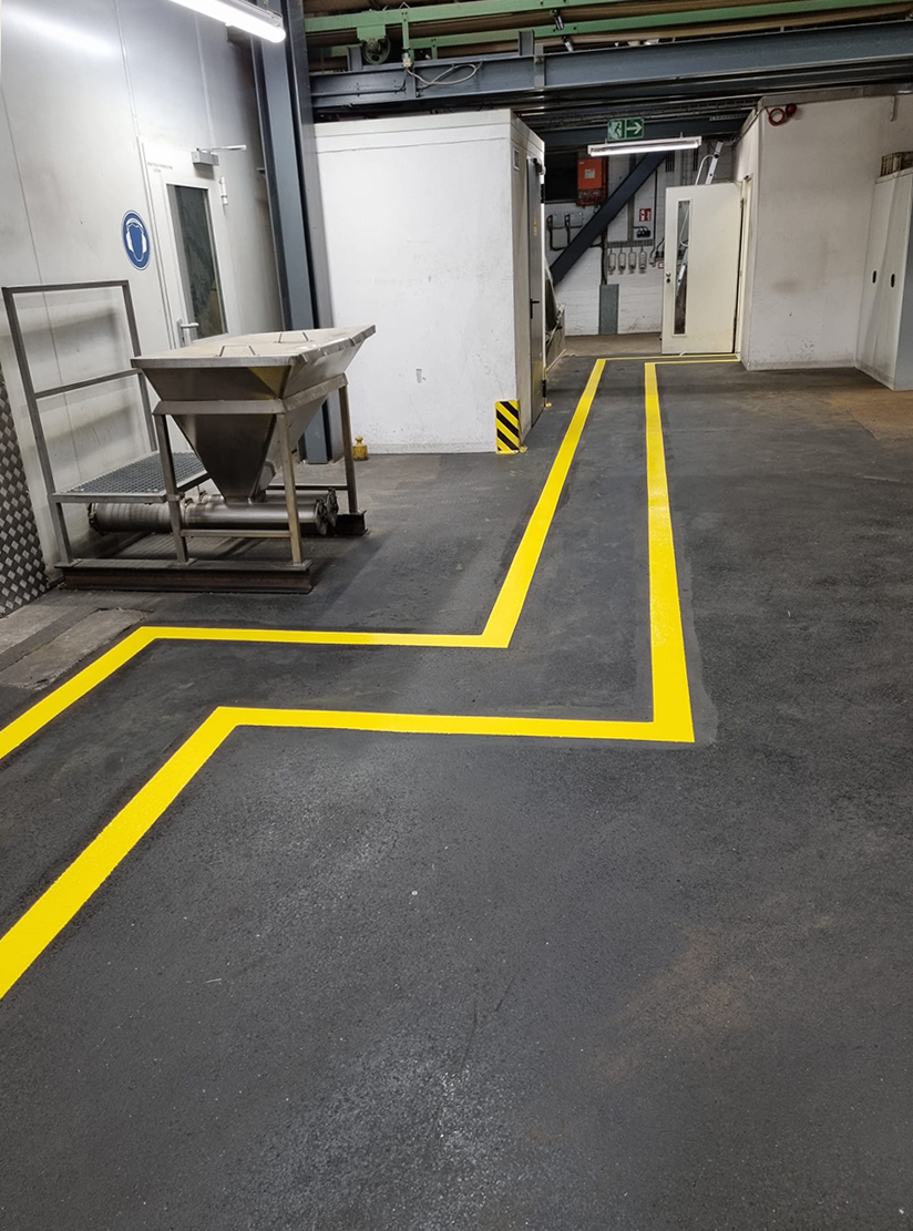 Begrenzung in Industriehalle
